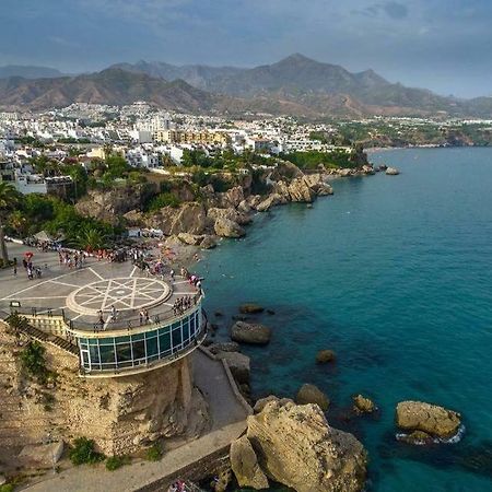 Sun And Beach Spain 1B Apartment Nerja Exterior photo